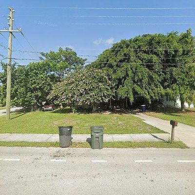 2021 Sunrise Blvd, Fort Pierce, FL 34950