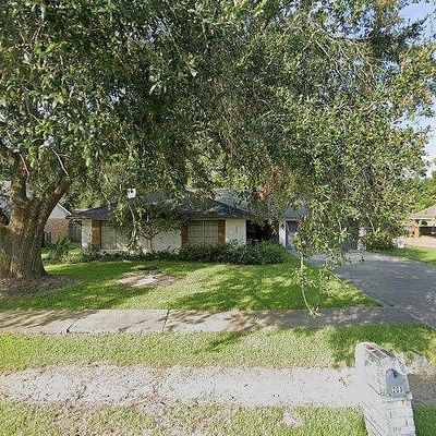 203 Cane Dr, Lafayette, LA 70508