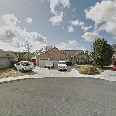 2038 Nw Maple Pl, Redmond, OR 97756