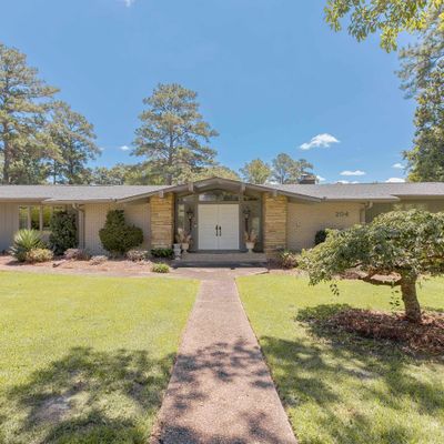 204 Deerwood Cir, Warner Robins, GA 31088