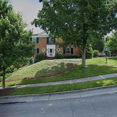 204 Roszel Rd, Winchester, VA 22601