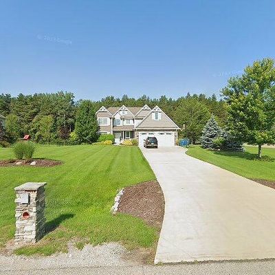 2043 Harvest Cir, Midland, MI 48642