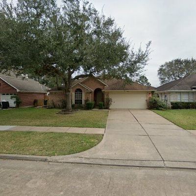 206 Chariss Glen Dr, League City, TX 77573