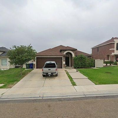 207 Bur Oak Dr, Laredo, TX 78045