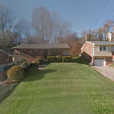 2075 Holiday Park Dr, Pittsburgh, PA 15239