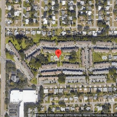 2083 Canal Dr, Bradenton, FL 34207