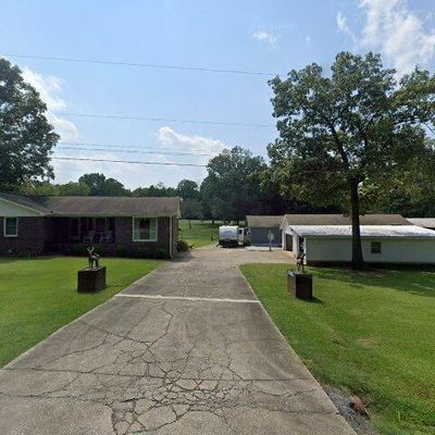 209 N Oak Rd, Gadsden, AL 35901