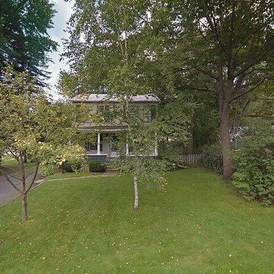 21 Elm St, Windsor, VT 05089