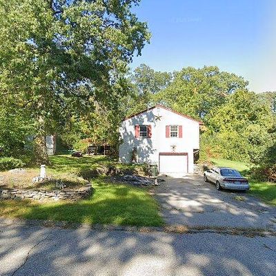 21 Obara Dr, Windham, CT 06280