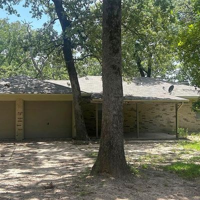 2100 County Road 303, Buffalo, TX 75831