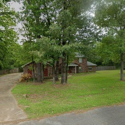 1820 W Medalist Rd, Pineville, LA 71360