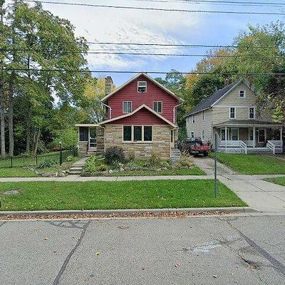 1823 Bradley Ave, Lansing, MI 48910