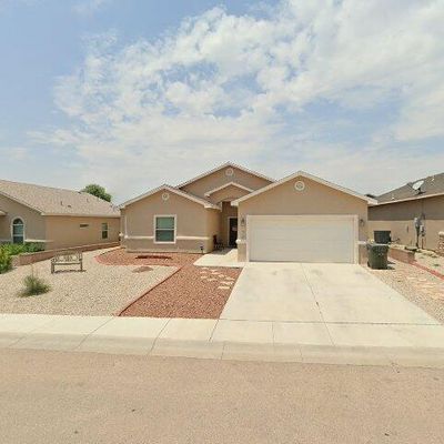 1829 Denise Dr, Carlsbad, NM 88220