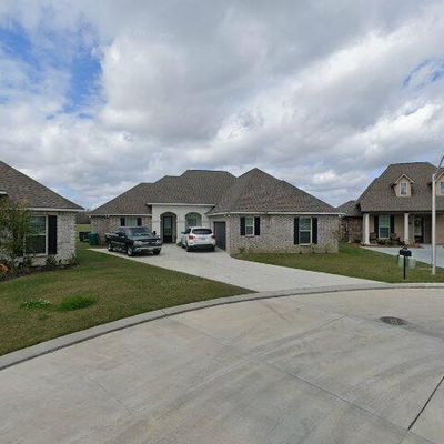 183 Magazine Loop, Thibodaux, LA 70301