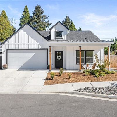 1863 Dulcimer Ln, Medford, OR 97501