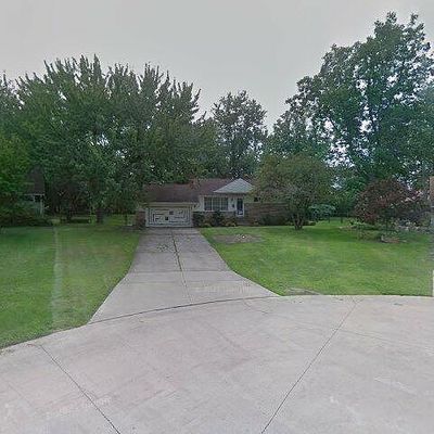 1866 Glen Oval, Cleveland, OH 44143