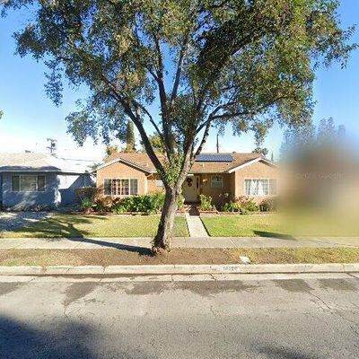 18929 Vanowen St, Reseda, CA 91335