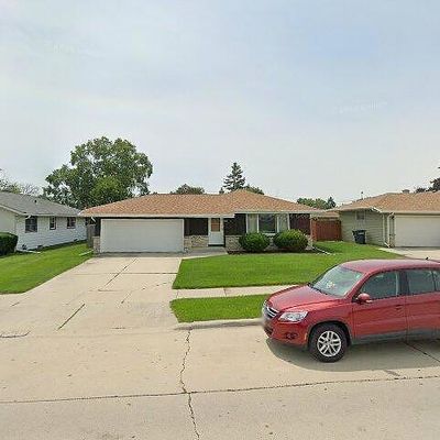 1915 Mead Ave, Sheboygan, WI 53081