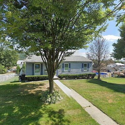 1915 Grant Ave, Altoona, PA 16602