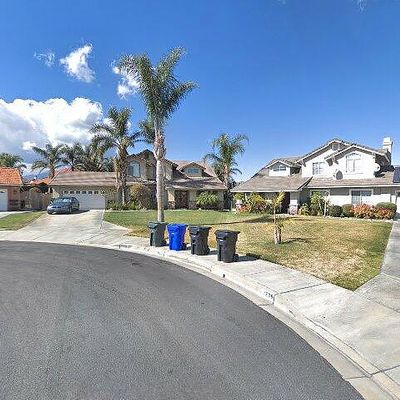 2254 W Dawnview Dr, Rialto, CA 92377