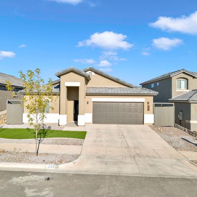 226 Notts Way, El Paso, TX 79928