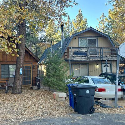 228 Wabash Ln, Sugarloaf, CA 92386