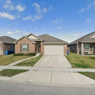 2289 Tallow Dr, Portland, TX 78374