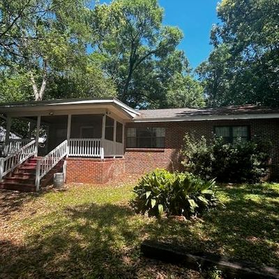 229 Columbia Dr, Tallahassee, FL 32304