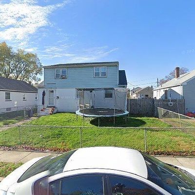 229 Norwood Ave, Holmes, PA 19043