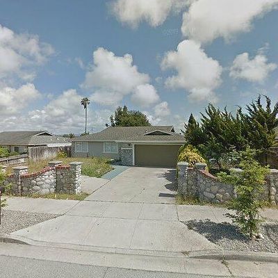 23 Jeanette Way, Watsonville, CA 95076