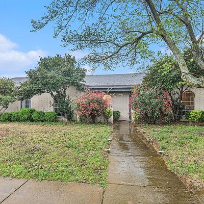 2300 Sunset Ln, Arlington, TX 76015