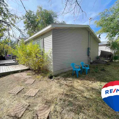 232 E Bell Ave, Riverton, WY 82501