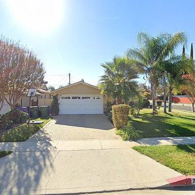 23296 Hamlin St, West Hills, CA 91307