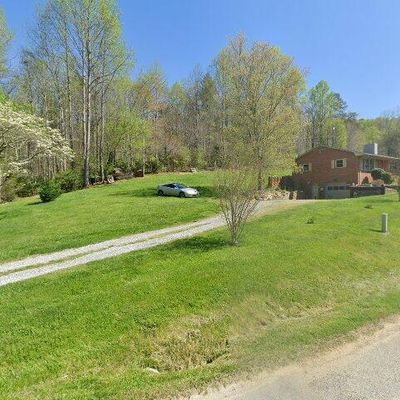 233 Garden Dr, Moravian Falls, NC 28654