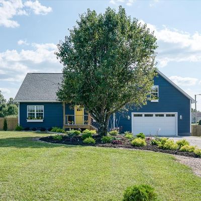 233 Skyline Dr, Jamestown, TN 38556