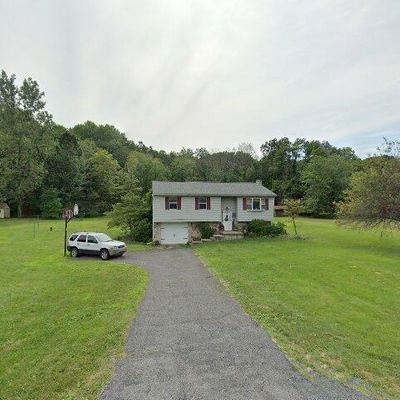 236 Orchard Rd, Fleetwood, PA 19522