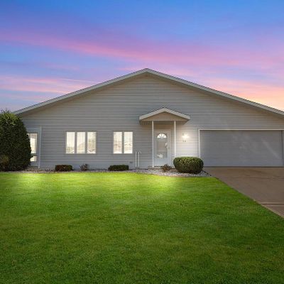 238 Simon Dr, Hartford, WI 53027