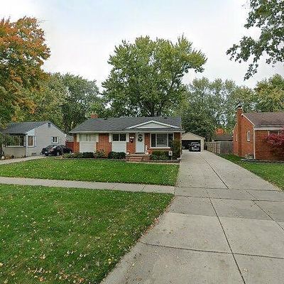 23931 Harvard Shore Dr, Saint Clair Shores, MI 48082