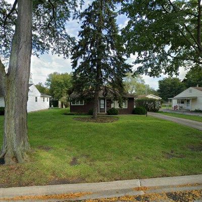 2404 Sigwalt St, Rolling Meadows, IL 60008