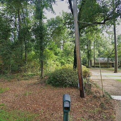 2420 Arrowhead Dr, Mccomb, MS 39648