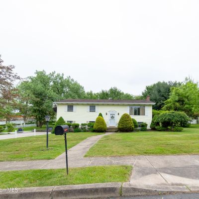 2431 Cedar Ave, Scranton, PA 18505