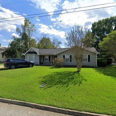 211 Dahlia Dr, Taylor, AL 36301