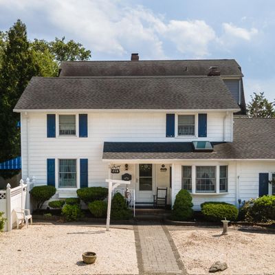 2110 Evergreen Ln, Point Pleasant Boro, NJ 08742