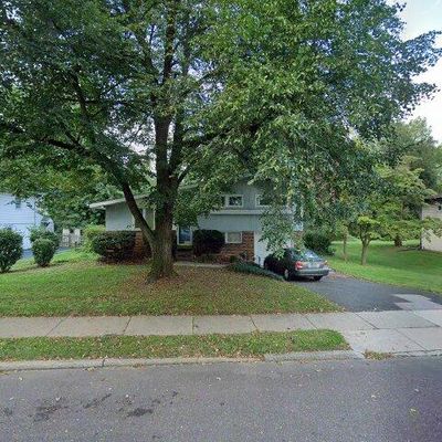 2115 Sierra Rd, Plymouth Meeting, PA 19462