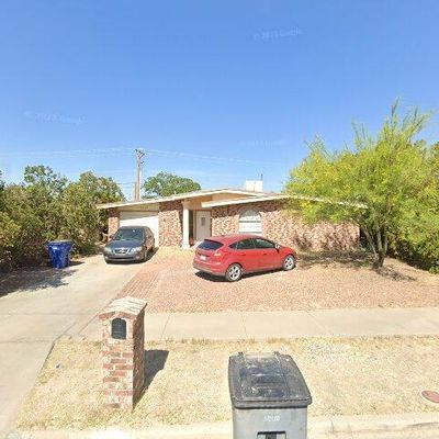 2117 Lake Omega St, El Paso, TX 79936