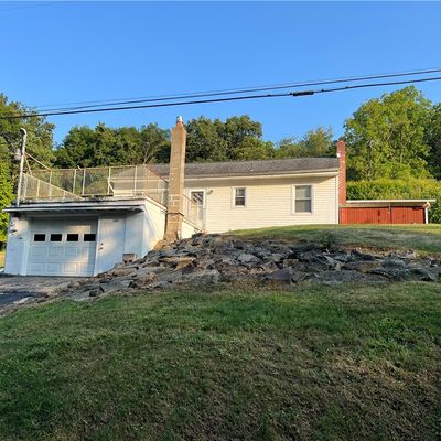 212 Whitten Hollow Rd, New Kensington, PA 15068