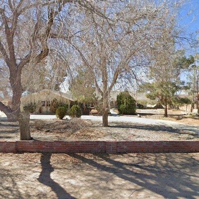 21265 Pine Ridge Ave, Apple Valley, CA 92307