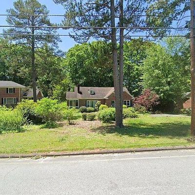 213 Lake Forest Dr, Elberton, GA 30635