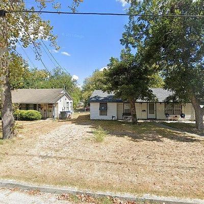 213 Romberg St, Seguin, TX 78155