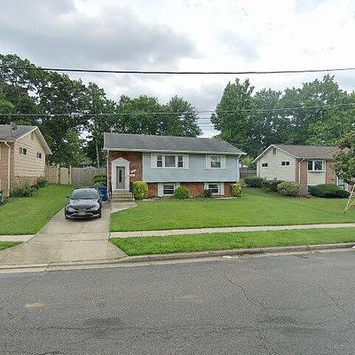 2130 Roslyn Ave, District Heights, MD 20747